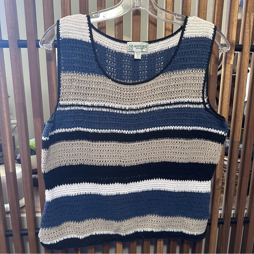 Austin Reed Navy, Tan & White Crocheted Stripe Tank Classic Coastal 100% Cotton
